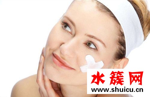 臉上長(zhǎng)脂肪粒是什么原因