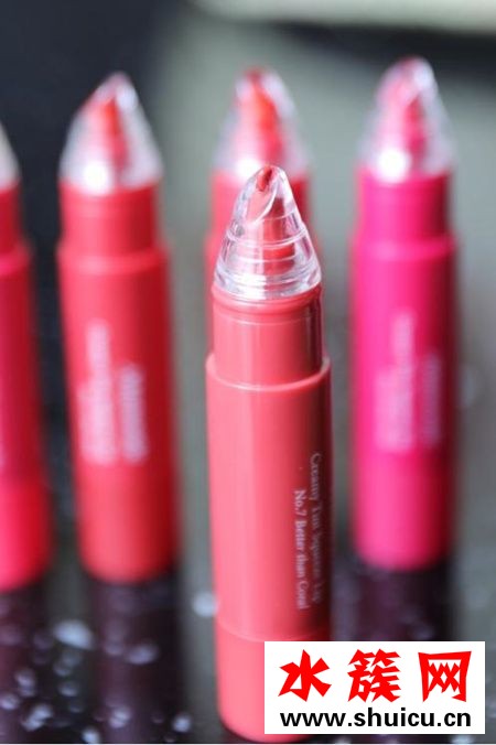 阿爾罕布拉宮的回憶樸信惠口紅色號