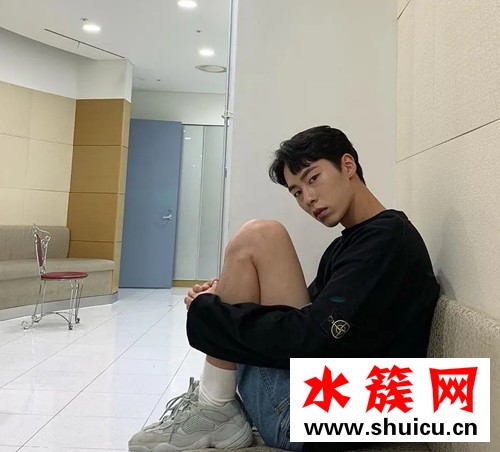 犬系男成韓劇大勢？偶然發現的一天白經李宰旭的高級臉讓人想不喜歡他都很難！