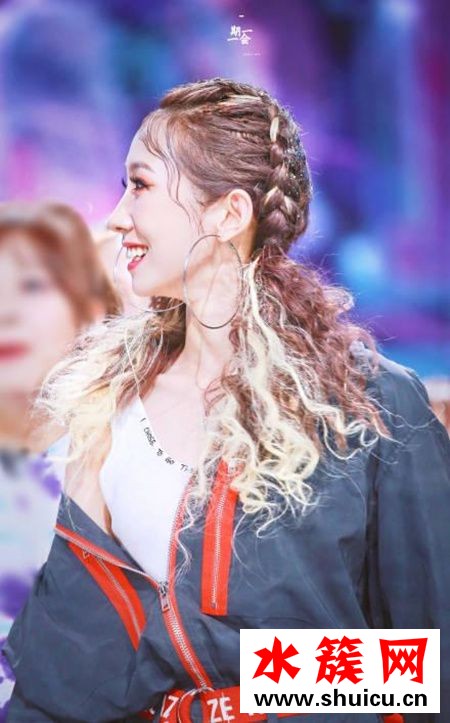 創(chuàng)造101孟美岐發(fā)型怎么編 孟美岐同款拳擊手辮教程 創(chuàng)造101最新一期孟美岐發(fā)型怎么編