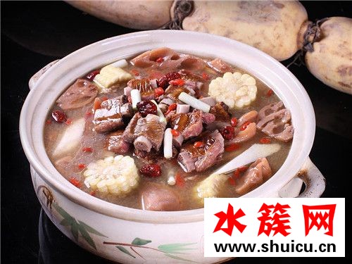 蓮藕發黑了還能吃嗎 蓮藕發黑放什么就白了 蓮藕發黑了還能吃嗎