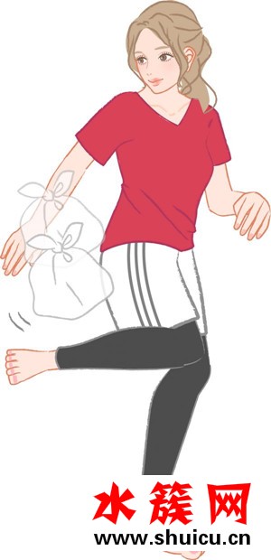 腿美了氣勢就贏一半！巧用塑膠袋甩掉肉肉下半身 怎么瘦腿