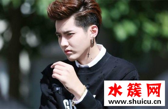 吳亦凡深夜送溫暖