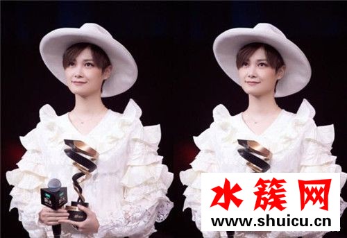 李宇春談C位說了什么 李宇春表示要活出自己的樣子 李宇春談C位說了什么