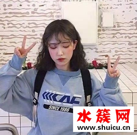 齊肩發(fā)型燙什么卷好看 齊肩發(fā)型染什么顏色好看 齊肩發(fā)型燙什么卷好看