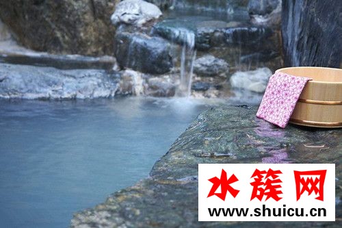 泡溫泉的最佳時(shí)間