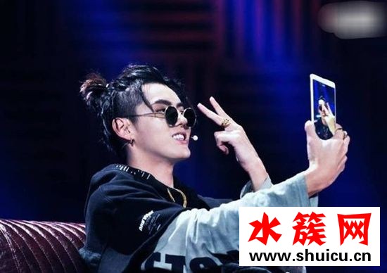 吳亦凡2019最新發型照片