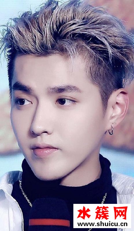 吳亦凡2019最新發型照片