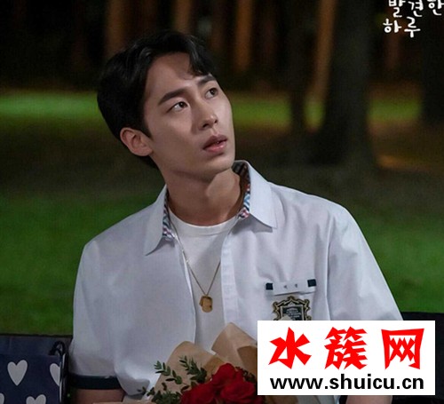 偶然發現的一天古代劇情有白經嗎 那個黑洞是什么 偶然發現的一天古代劇情有白經嗎