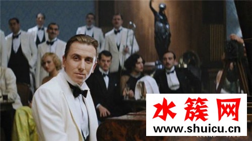 海上鋼琴師主角真的會彈鋼琴嗎 海上鋼琴師主角為什么不下船 海上鋼琴師主角真的會彈鋼琴嗎