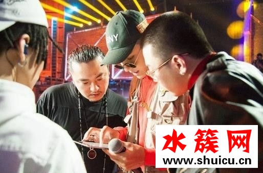 中國有嘻哈吳亦凡發(fā)型叫什么