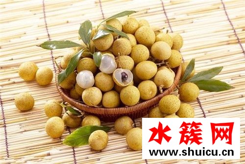 桂圓的功效與作用 桂圓上火嗎 桂圓的功效與作用