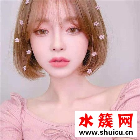 圓臉小個子女生適合剪短發(fā)理由