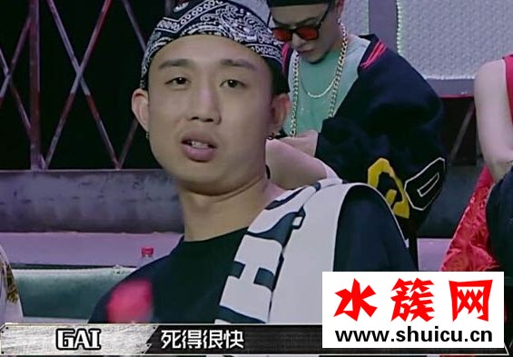 老子吃火鍋你吃火鍋底料是什么歌 火鍋底料誰唱的 老子吃火鍋你吃火鍋底料是什么歌