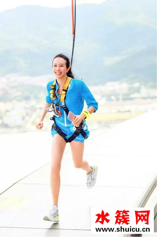 楊冪的筷子腿我是服氣的 娛樂圈美腿女星大盤點