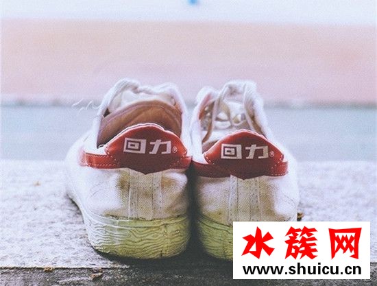 高考第一天穿什么顏色