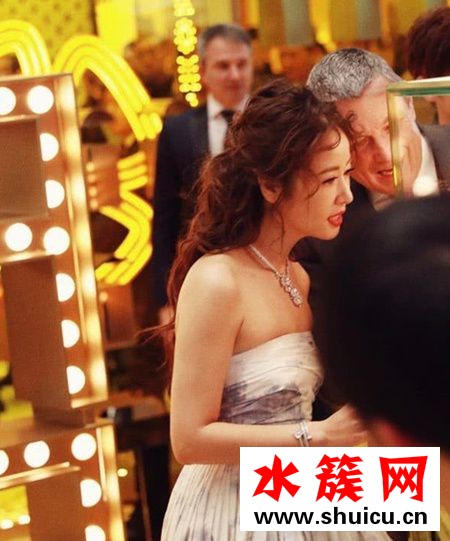 2018年韓式羊毛卷發型